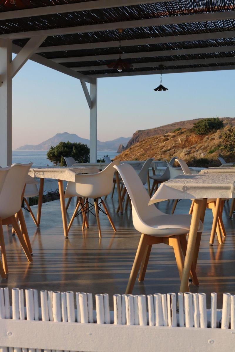 Αύρα Πάχαινας Aparthotel Εξωτερικό φωτογραφία